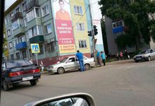 Появилось видео, как в Чепецке детей на велосипеде сбила машина