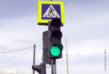 Депутат Госдумы предложил вешать светофоры над каждой полосой