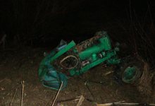 В Свечинском районе трактор столкнулся с иномаркой: есть пострадавшие 