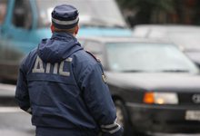 В Кирове пьяный водитель ударил полицейского в живот