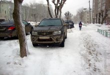 «Я паркуюсь как чудак». Где кировчане оставляют свои автомобили