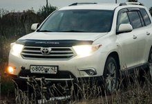 Тест-драйв Toyota Highlander: американец для русских