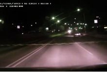 В Интернете появилось видео смертельного ДТП в Чепецке у ТЦ «БУМ»