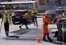 На ремонт кировских дорог выделят дополнительный миллиард рублей