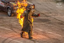 Люди в огне и летающие машины — в Киров едет театр «Каскадер»