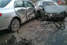 На Воровского «Тойота» врезалась в «двенашку»