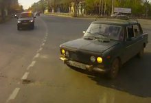 На Октябрьском проспекте ВАЗ пошел на таран троллейбуса