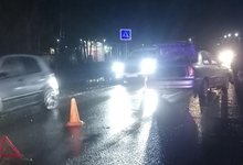 В Чепецке легковушка сбила пешехода и врезалась во встречный Chevrolet Lanos