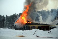 В Кирове молодой человек сгорел вместе с машиной