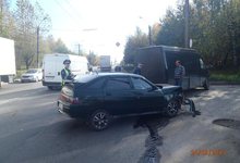 Женщина и двое детей пострадали в ДТП на Ломоносова