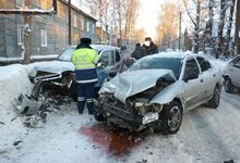 На Лесозаводской водитель «Мицубиси» протаранил «Шевроле Ниву»