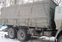 В Омутнинском районе КамАЗ задавил рабочего на пилораме