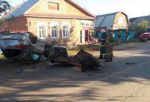 В Вятских Полянах пьяный водитель на «Фольксвагене» въехал в жилой дом