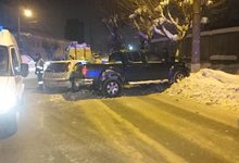 Водитель «Ниссана» протаранил «Опель» на Мелькомбинатовском проезде