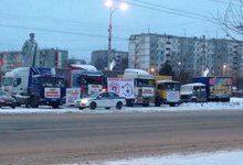Кировские дальнобойщики устроили новогоднюю акцию протеста против платных дорог
