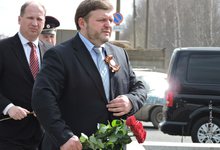 Эстафета «Знамя Победы»: счастливые участники и недовольные водители