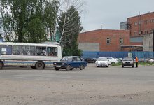 В Омутнинском районе таксист проколол колеса водителю, занявшему его место