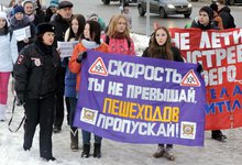 В канун Нового года под колеса попадает все больше детей