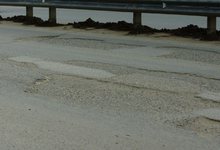 ОПКО: дорожники и власти не заинтересованы в качественном ремонте дорог