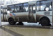 Подравшихся водителей автобуса и троллейбуса наказали: одного даже уволили