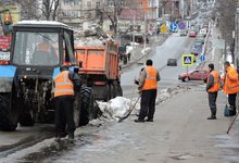 Вчера на улицах Кирова работало 93 единицы спецтехники