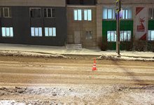 В Кирове на улице Владимирской девушка попала под колеса иномарки