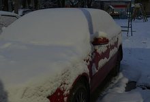 Избавляемся от зимнего кошмара: легко и безопасно открываем промерзшие двери автомобиля