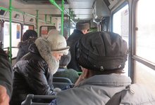 В Кирове стали чаще падать в автобусах. В два раза больше, чем в 2016