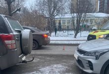 В Кирове на Маклина водитель Lada Vesta сбил школьника