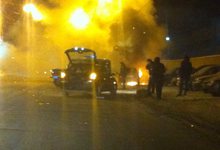 Очевидцы: на Октябрьском проспекте загорелась иномарка