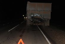 Водитель «Лексуса» жестко «догнал» трактор: пассажир легковушки погиб