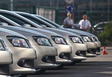 Российский авторынок в феврале рухнул на 38%