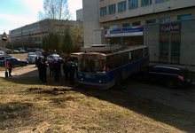 ДТП с троллейбусом в Кирове: пострадавших нет