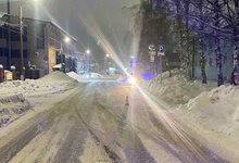 В Кирове на улице Романа Ердякова столкнулись Kia и Mitsubishi: есть пострадавшие